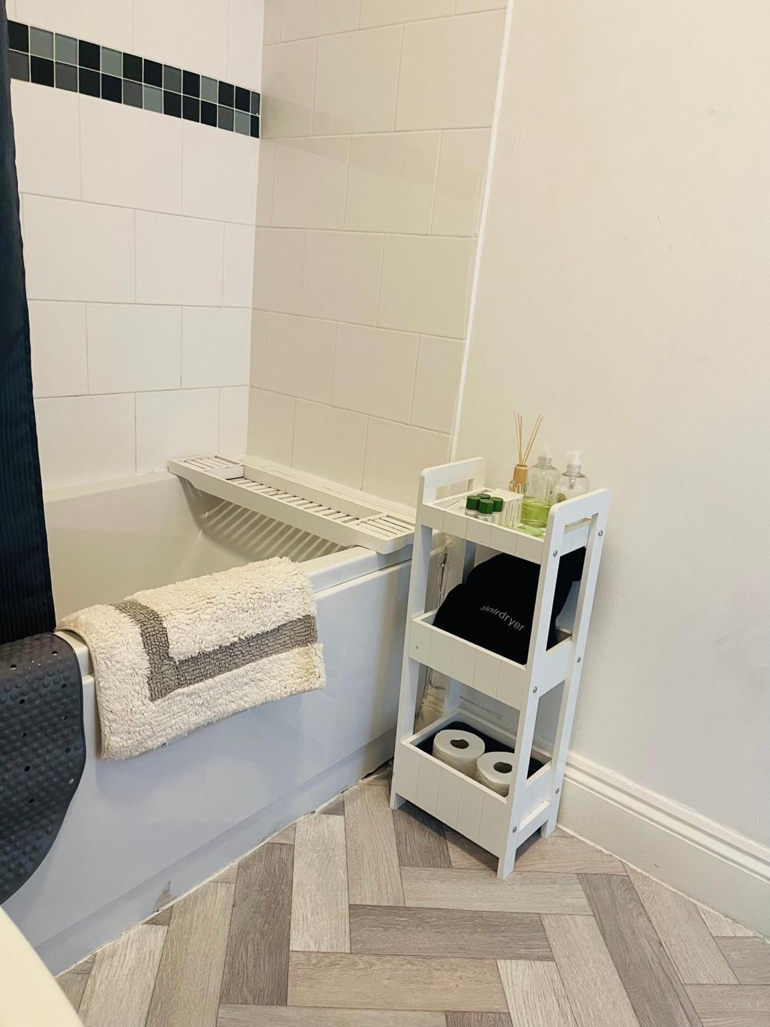 Spacious City Centre 2 Bedroom Apartment - Lt Apartment Лестер Экстерьер фото